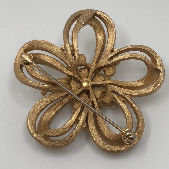 Crown Trifari from 50’s Rose Vermeil Floral Brooch with pearls. - Picture 4 of 8